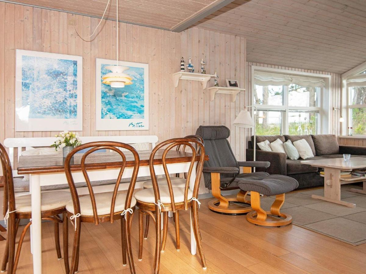 4 Person Holiday Home In R M Rømø Kirkeby Exterior foto